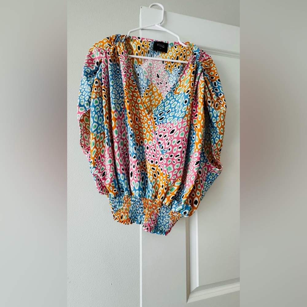 Colorful Multicolor V-Neck Smocked Waist Women's Top - Picture 5 of 8
